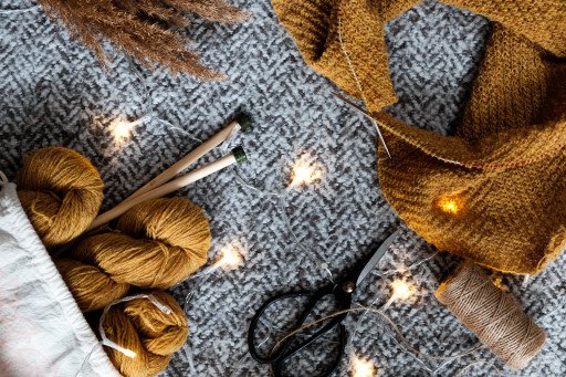 Mastering the Art of Knitting Straight on Circular Needles