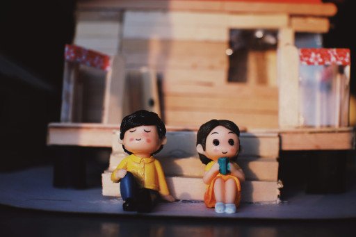 DIY Easy Dollhouse: Create Your Dream Miniature Home Step by Step